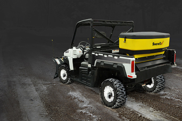 SnowEx SD-600-1 for sale at Pillar Equipment, Quad Cities Region, Illinois